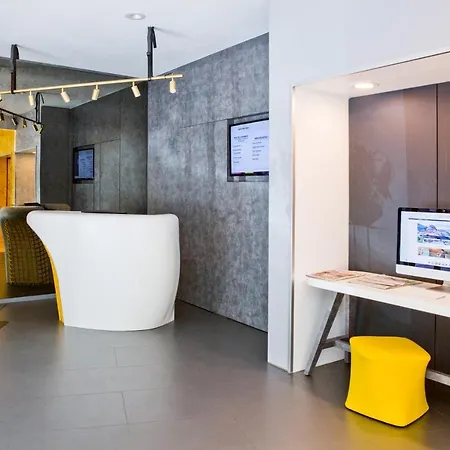 Visionapartments Rue De Berne - Contactless Check-in 3* Genf