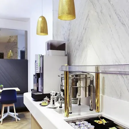 Visionapartments Rue De Berne - Contactless Check-in Szálloda 3*